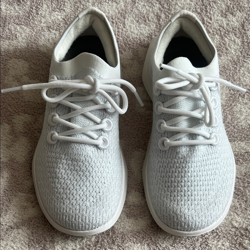 Allbirds White Sneakers 7.5